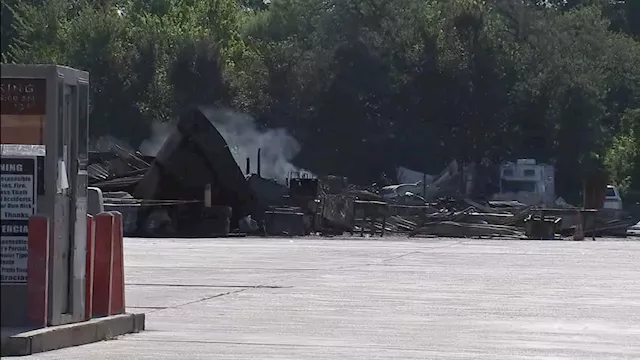 'It hurts': Vendors affected by N. Houston flea market fire unsure of when business will reopen