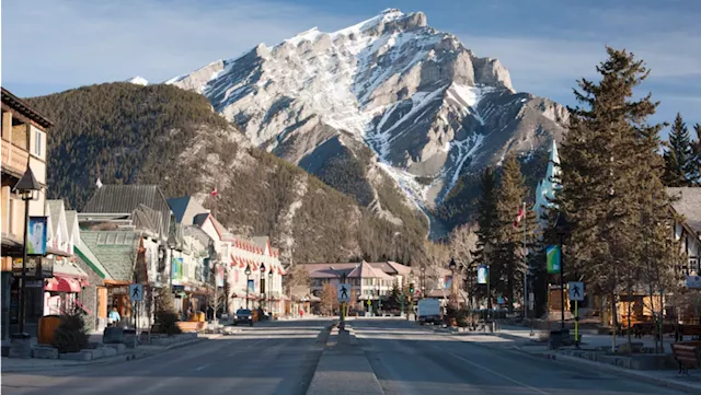 ‘We are open for business’: Banff and Lake Louise continue to welcome visitors with no wildfire threat in sight