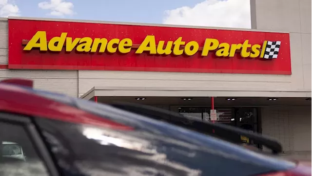 Advance Auto Parts stock falls over earnings, Worldpac sale