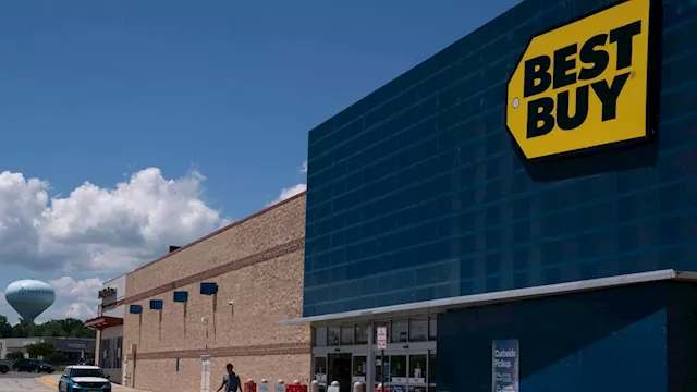 Here's our behind the scenes debate on whether to trim Best Buy ahead of next week's earnings