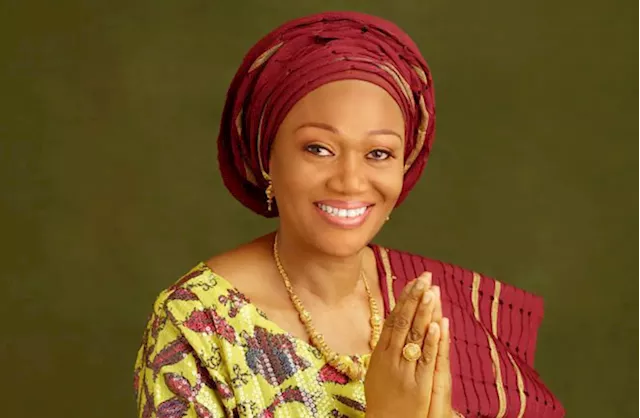 Remi Tinubu gives 1,000 Edo women N50m in business grants