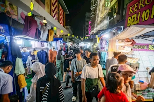 Lorong TAR night market in KL shut down as search continues for tourist swallowed by sinkhole