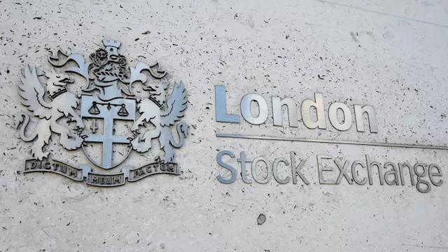 FTSE 100 fails to make gains as banking stocks hit by tax raid fears