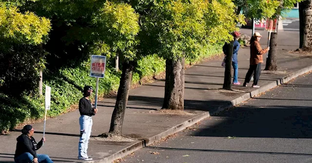 Labor takes spotlight in Kroger-Albertsons merger hearing as Oregon Fred Meyer workers begin strike