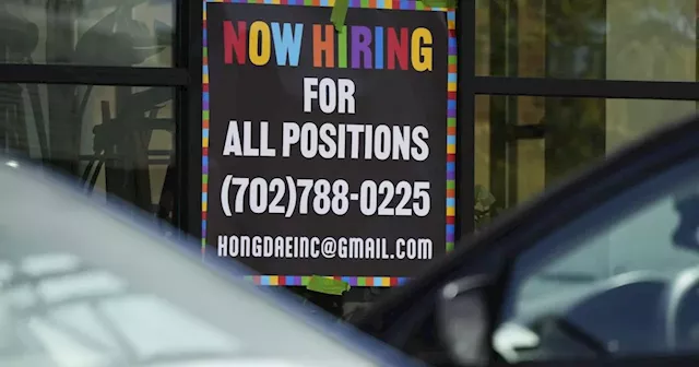 Fewer Americans file jobless claims as U.S. labor market continues to defy elevated interest rates