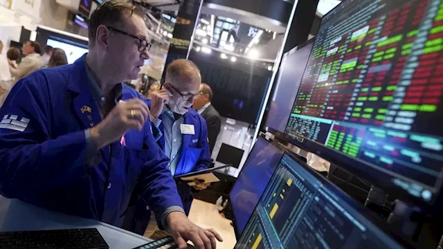 Here's what experts think you should do amid stock market plunge