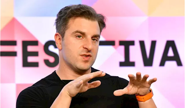 Airbnb shares drop 14% on earnings miss as company warns of slowing U.S. demand