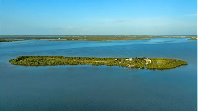 A Solar-Powered Private Island in the Florida Keys Hits the Market for $21.9 Million