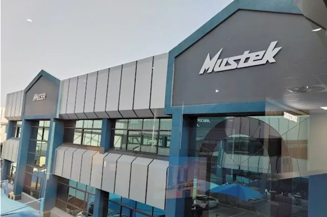 Mustek expects big earnings loss