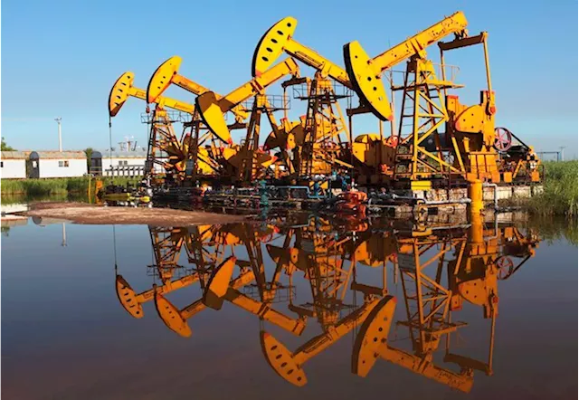 IEA warns of significant oversupply in the oil market next year