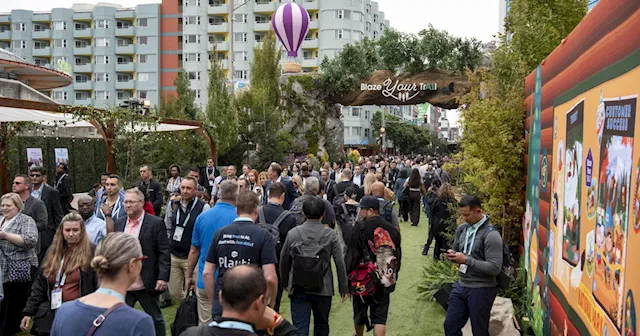 Annual Dreamforce conference at San Francisco's Moscone Center detouring traffic in South of Market area