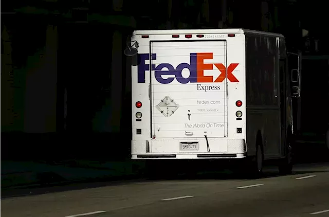 FedEx cuts full-year guidance after big fiscal Q1 earnings miss