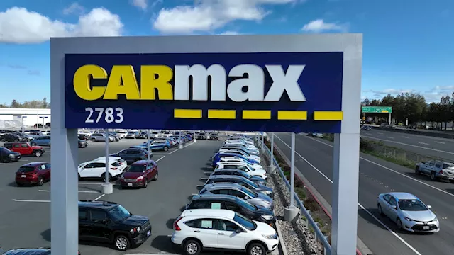 Carmax stock fluctuates on mixed earnings report