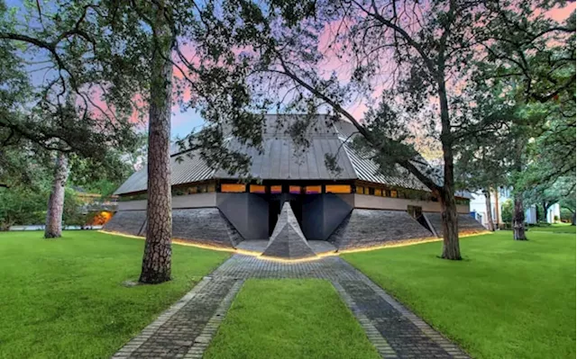 ‘I am your casa’: The ‘Darth Vader’ house is back on the market!