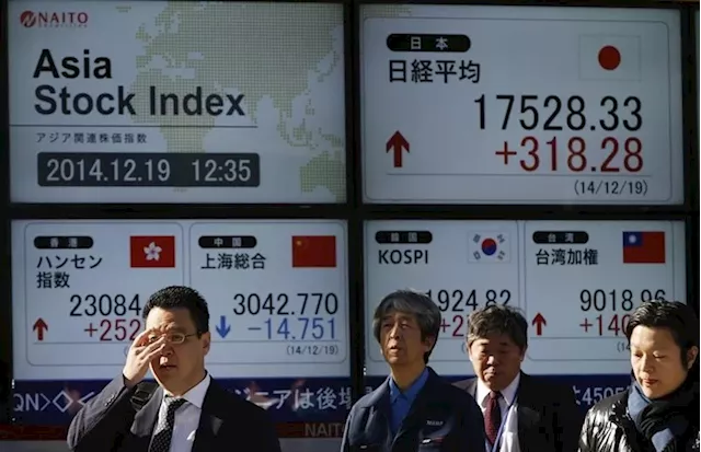 Asian Stocks Fall as China Manufacturing Slows